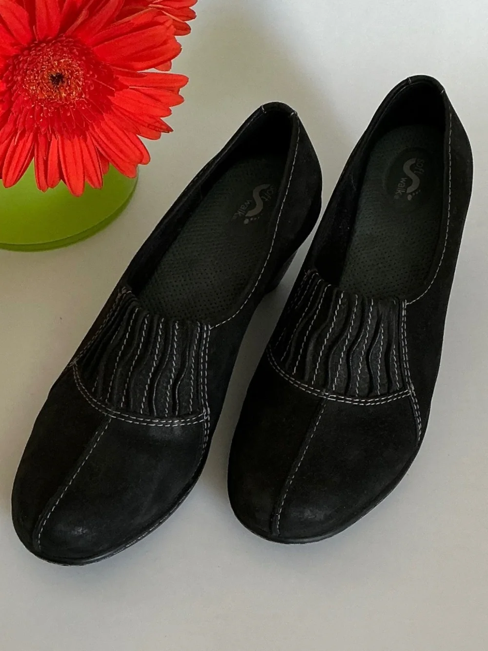 SoftWalk Black Suede Leather Wedge Comfort Sip On Shoes Size 7M EUC